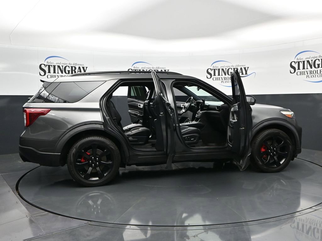 Used 2020 Ford Explorer ST w/ ST Street Pack image 27