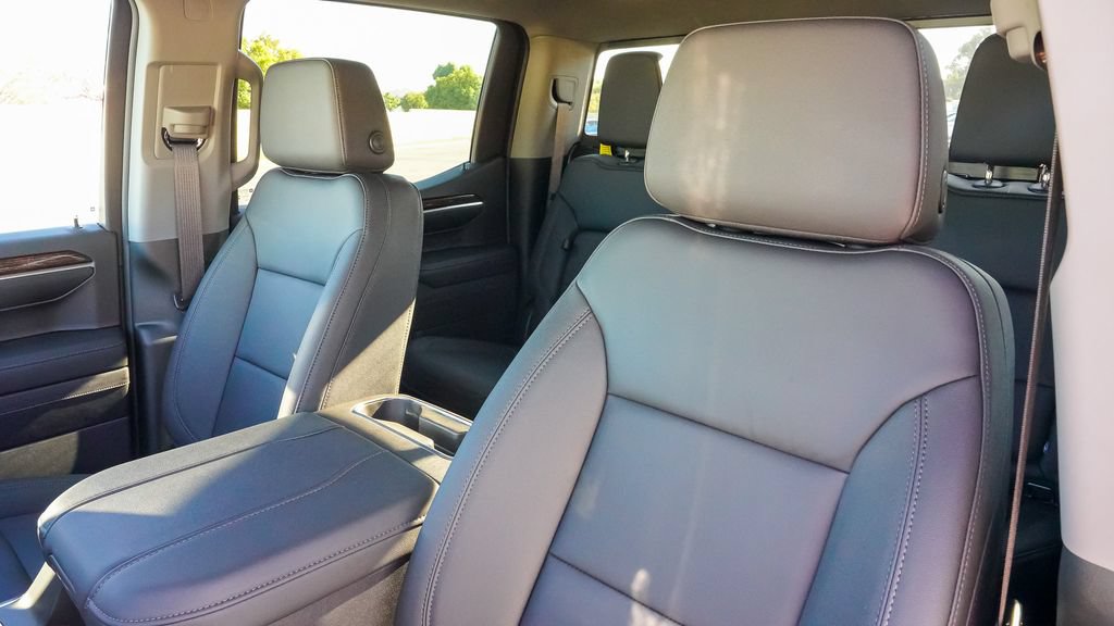 New 2026 GMC Sierra 1500 Elevation w/ Elevation Premium Package AWD/4WD image 15