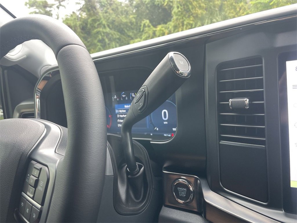 New 2026 Ford F350 Lariat w/ Black Appearance Package image 20