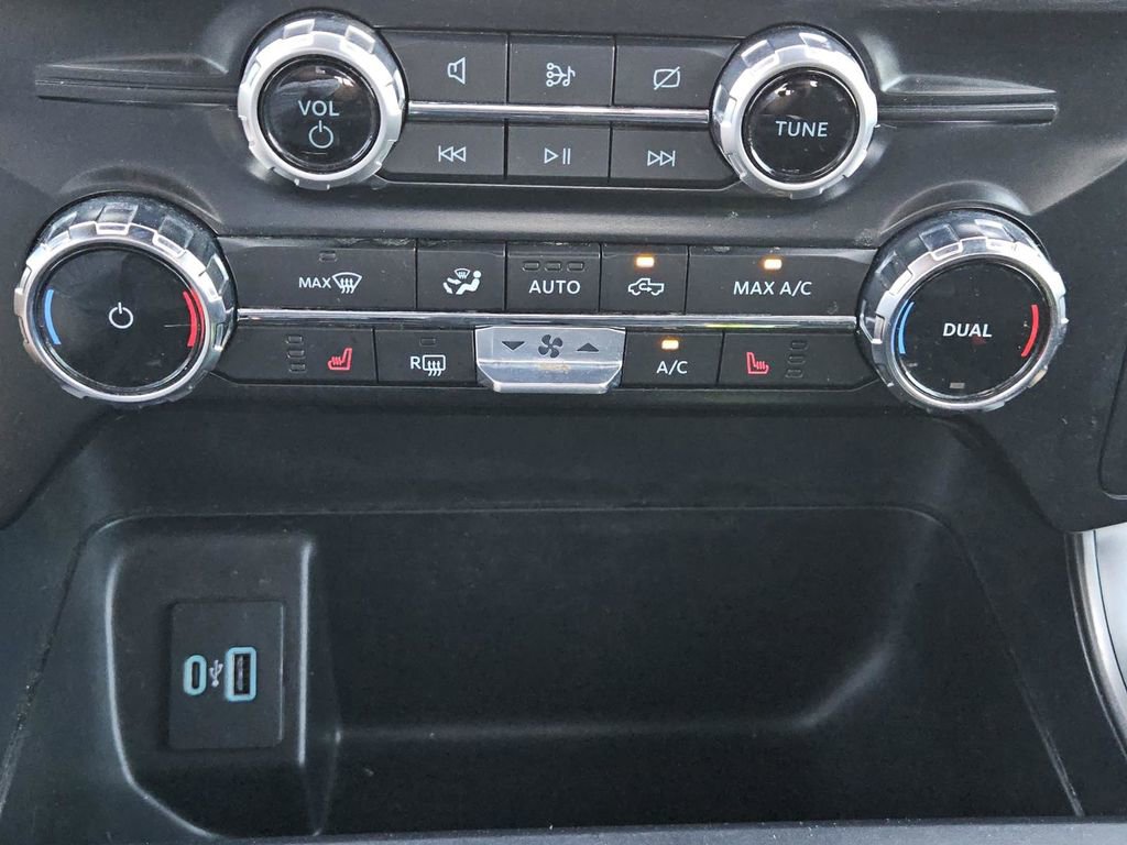 Used 2024 Ford F150 XLT w/ Equipment Group 302A MID image 19