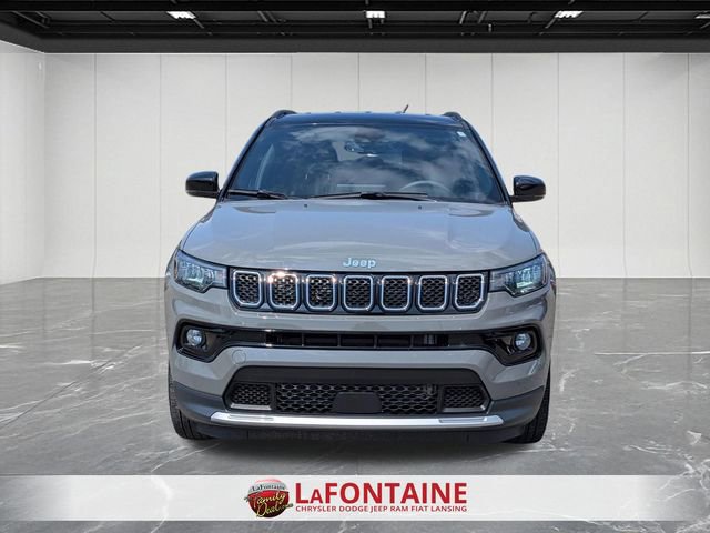 Used 2023 Jeep Compass Limited image 8