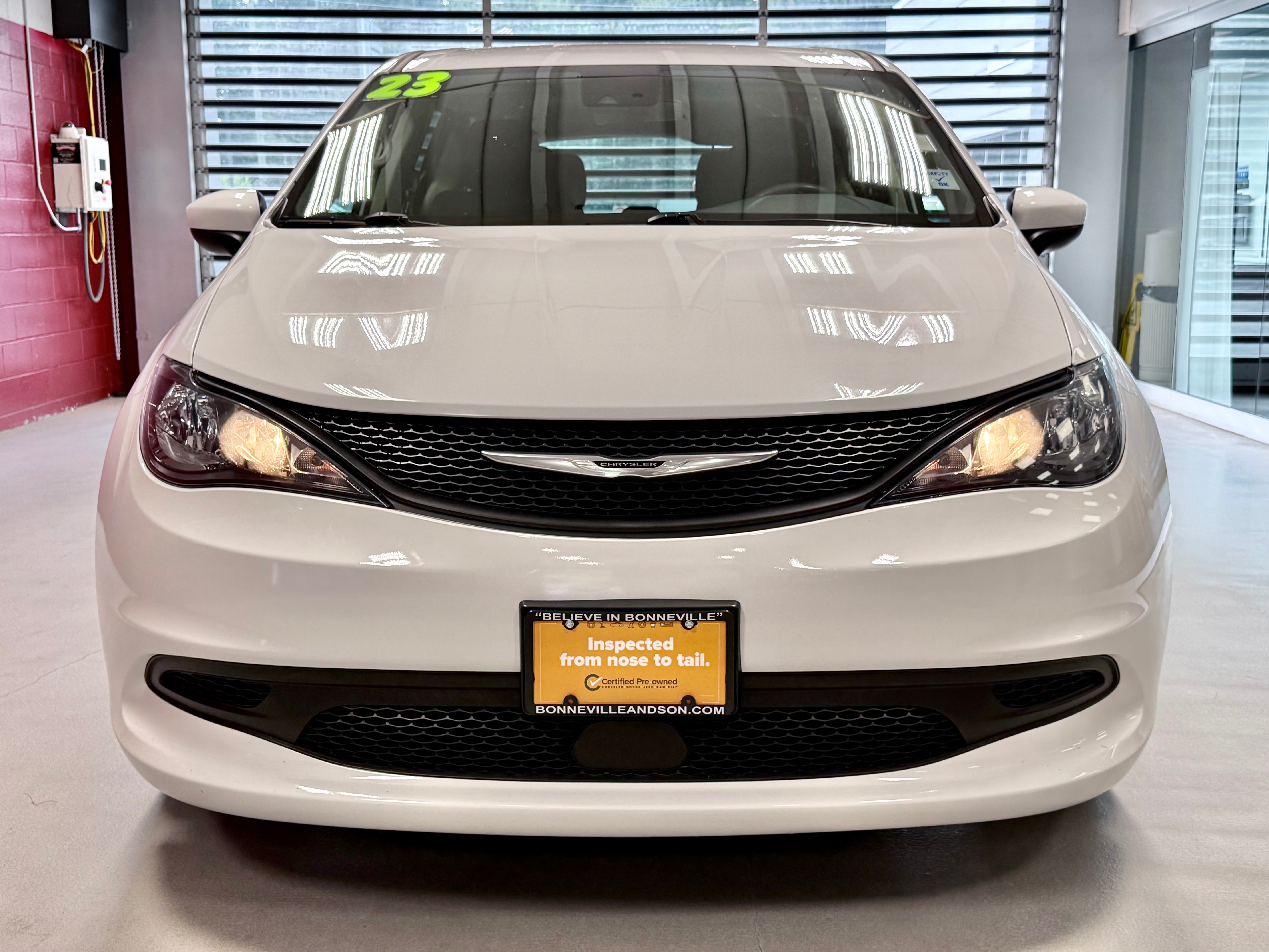 Certified 2023 Chrysler Voyager LX FWD image 15