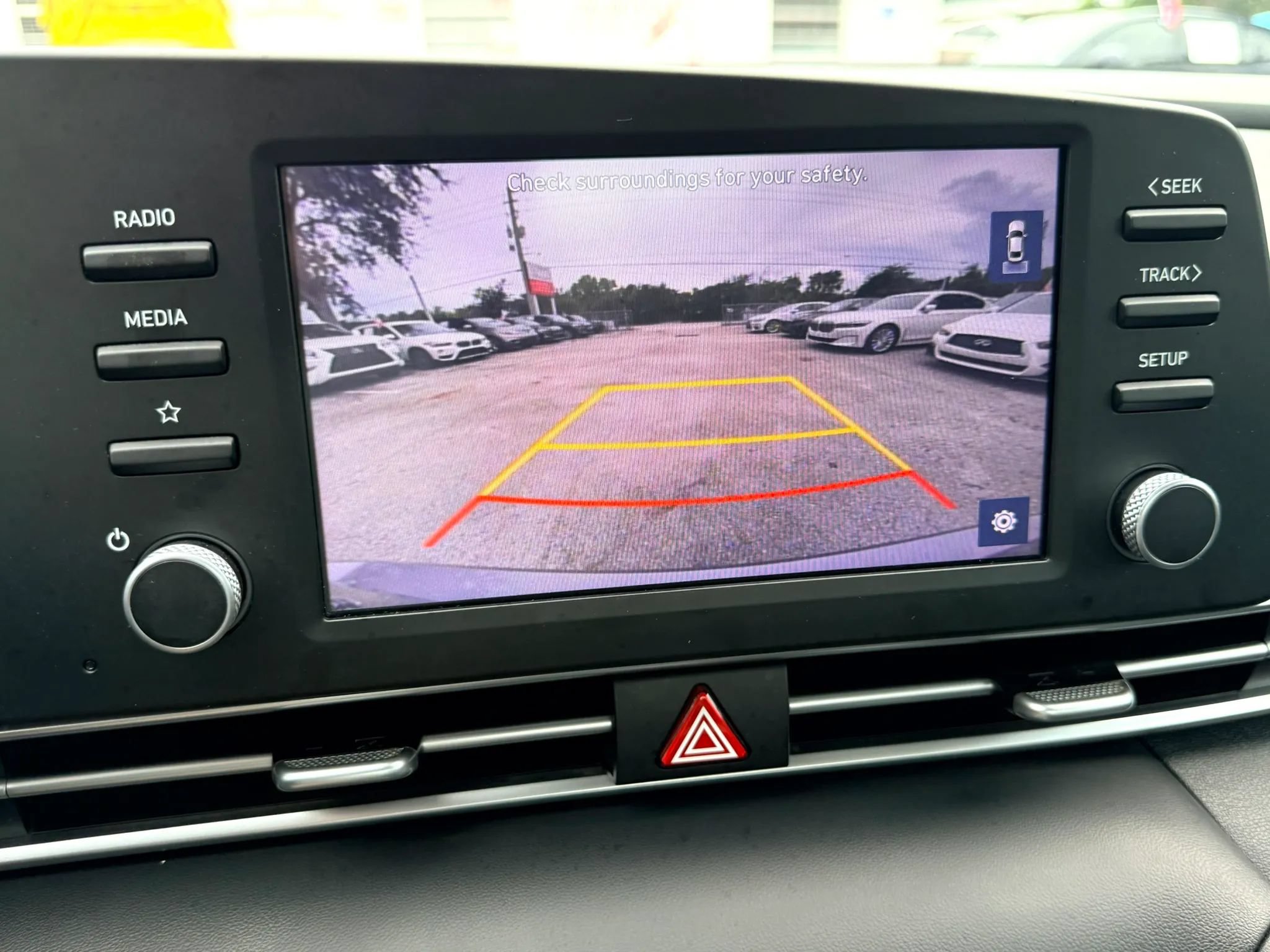 Used 2023 Hyundai Elantra SE FWD image 26