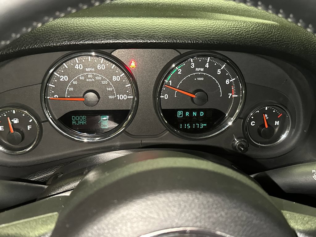 Used 2017 Jeep Wrangler Unlimited Sahara w/ Max Tow Package AWD/4WD image 21