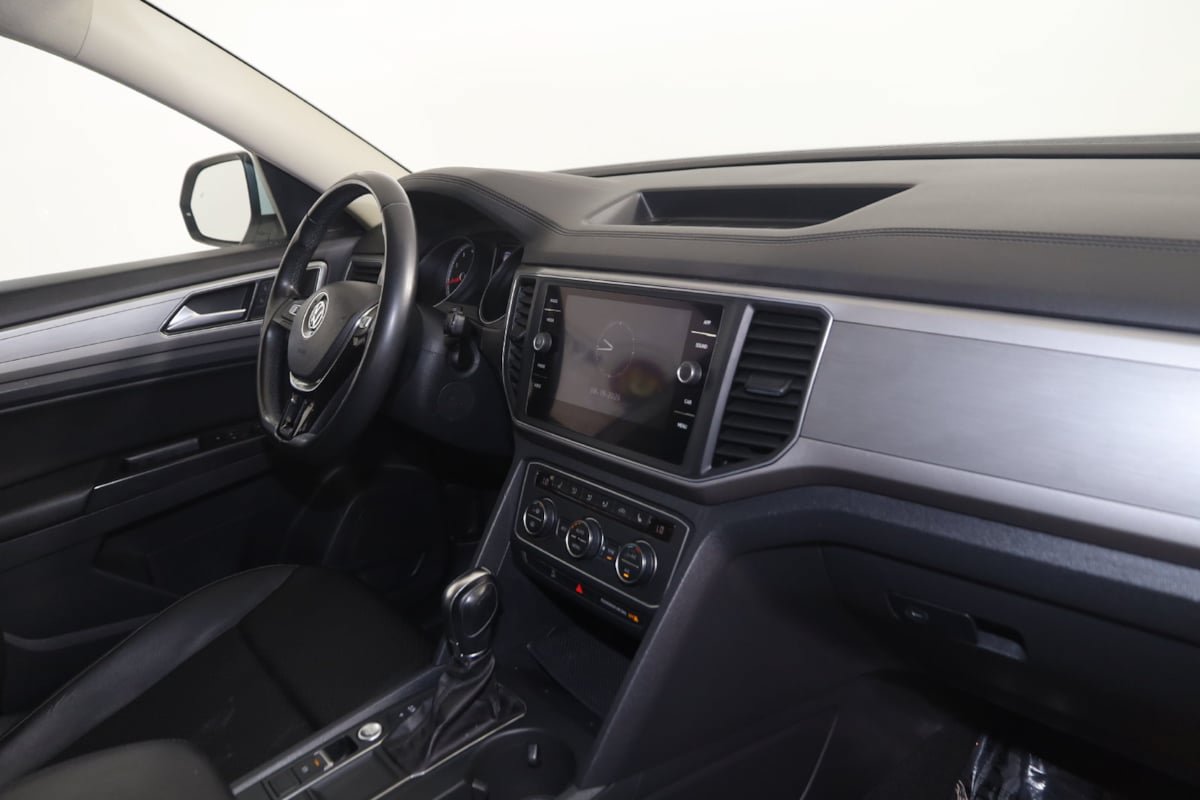 Used 2019 Volkswagen Atlas SE FWD image 38