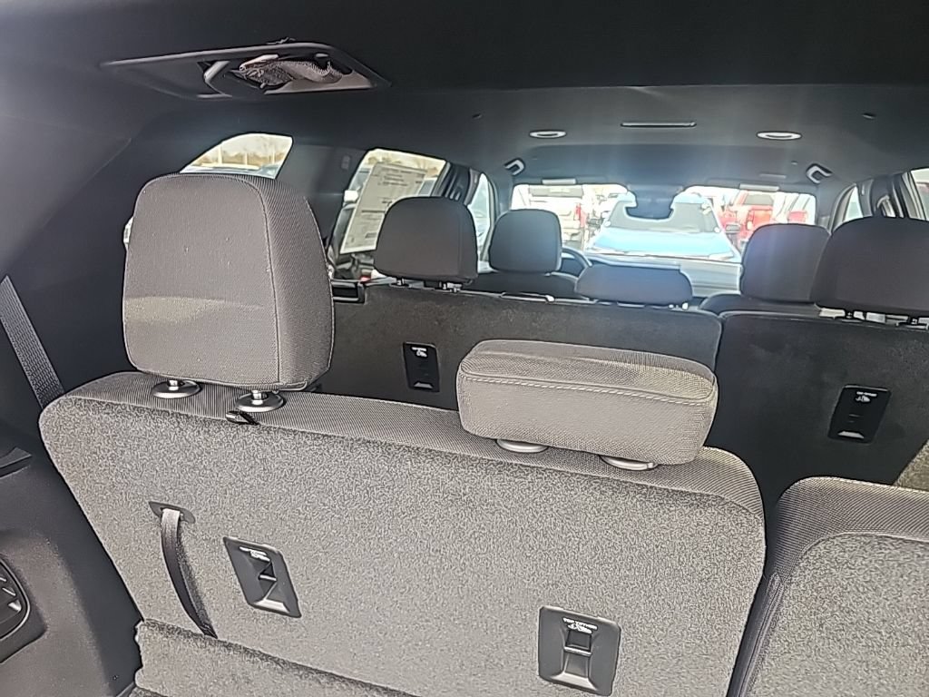 New 2026 GMC Acadia Elevation AWD/4WD image 11