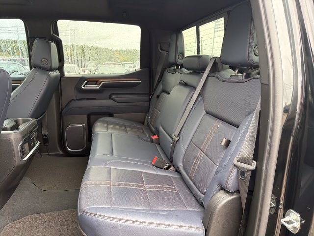 Used 2022 Chevrolet Silverado 1500 High Country w/ Z71 Off-Road Package AWD/4WD image 38