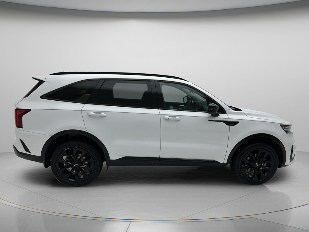 Used 2023 Kia Sorento SX AWD/4WD image 6