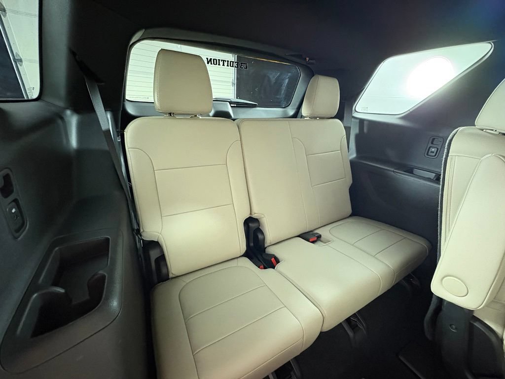 Used 2022 Chevrolet Traverse LT AWD/4WD image 51