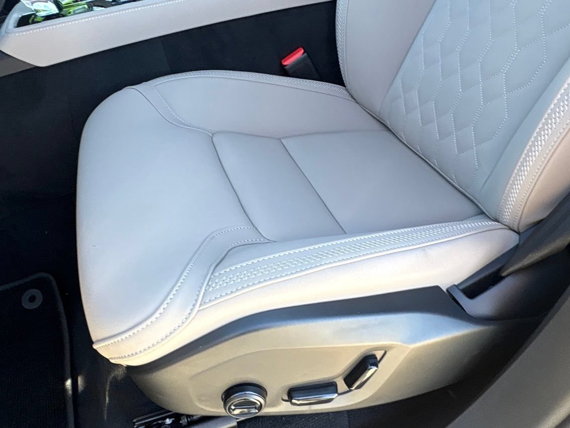 New 2026 Volvo XC90 B6 Plus AWD/4WD image 27