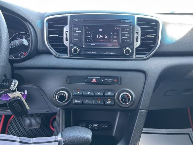 Used 2017 Kia Sportage LX image 16