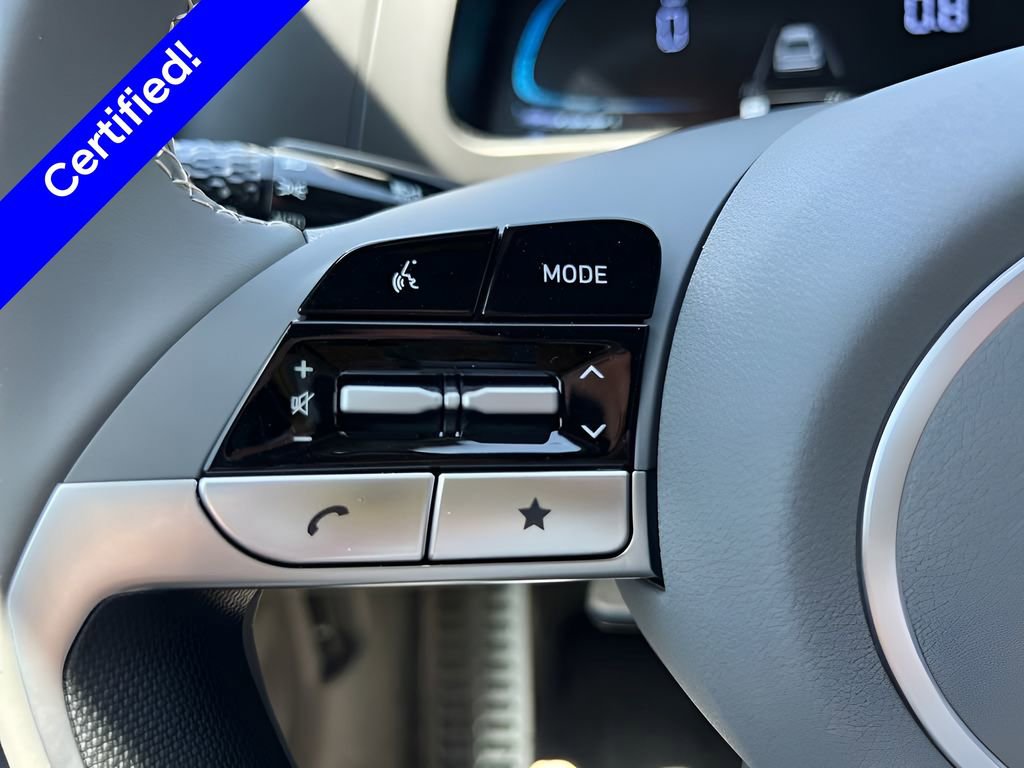 Used 2025 Hyundai Elantra Sport FWD image 14
