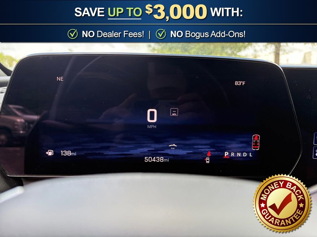 Used 2024 Chevrolet Traverse LT image 19