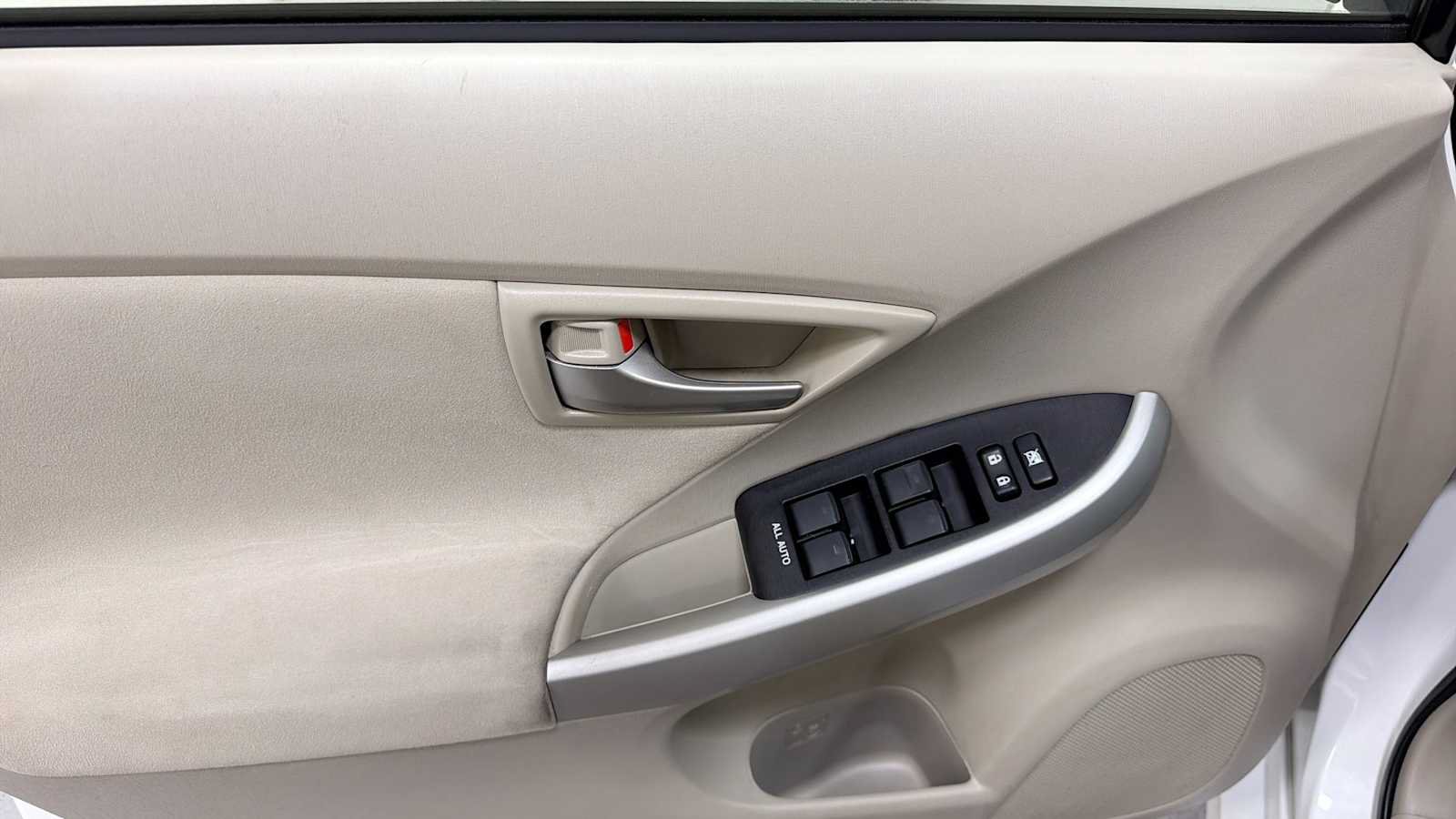 Used 2013 Toyota Prius Three FWD image 15