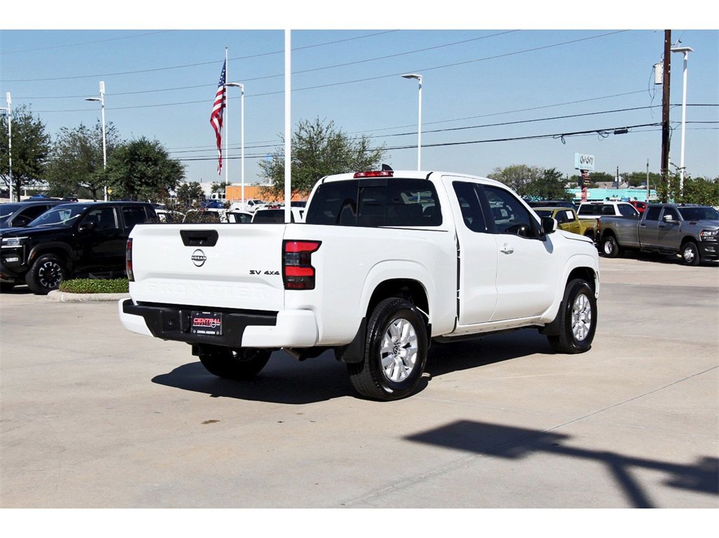 Certified 2024 Nissan Frontier SV w/ SV Convenience Package image 5