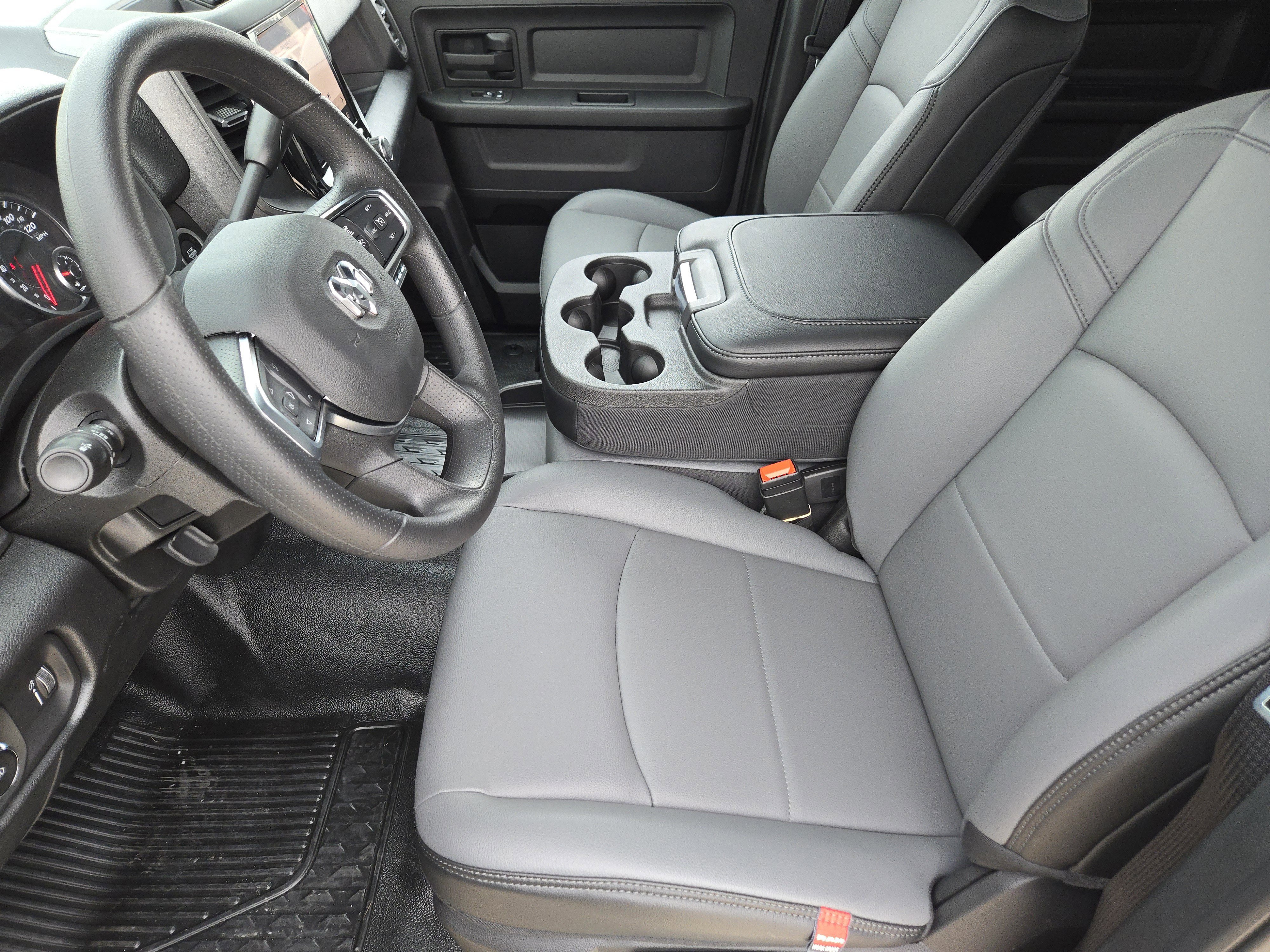 New 2026 RAM 5500 Tradesman w/ Chrome Appearance Group image 11
