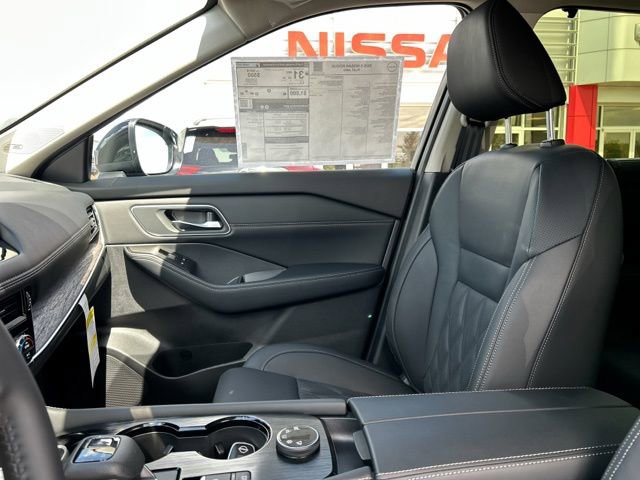 New 2026 Nissan Rogue Platinum AWD/4WD image 30