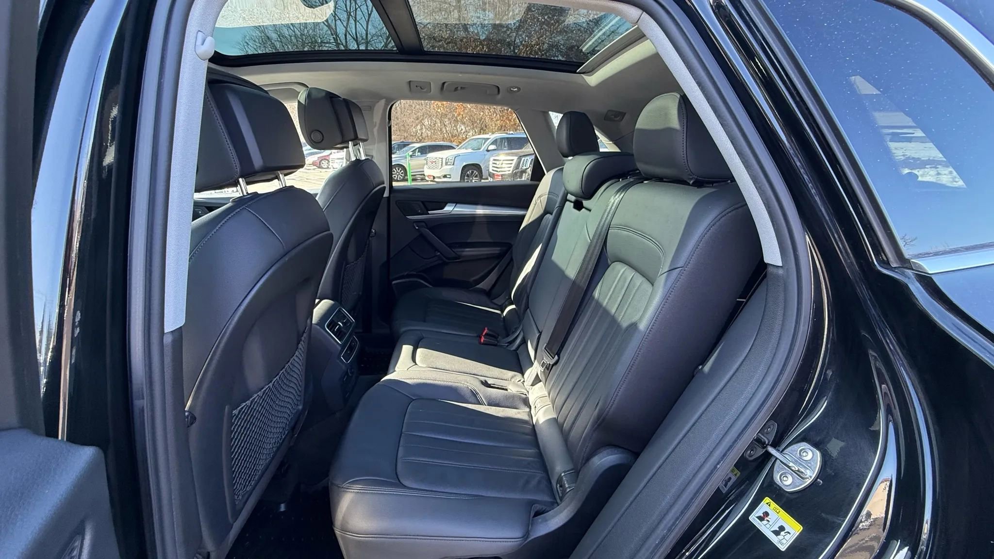 Used 2019 Audi Q5 2.0T Premium Plus w/ Premium Plus Package image 27