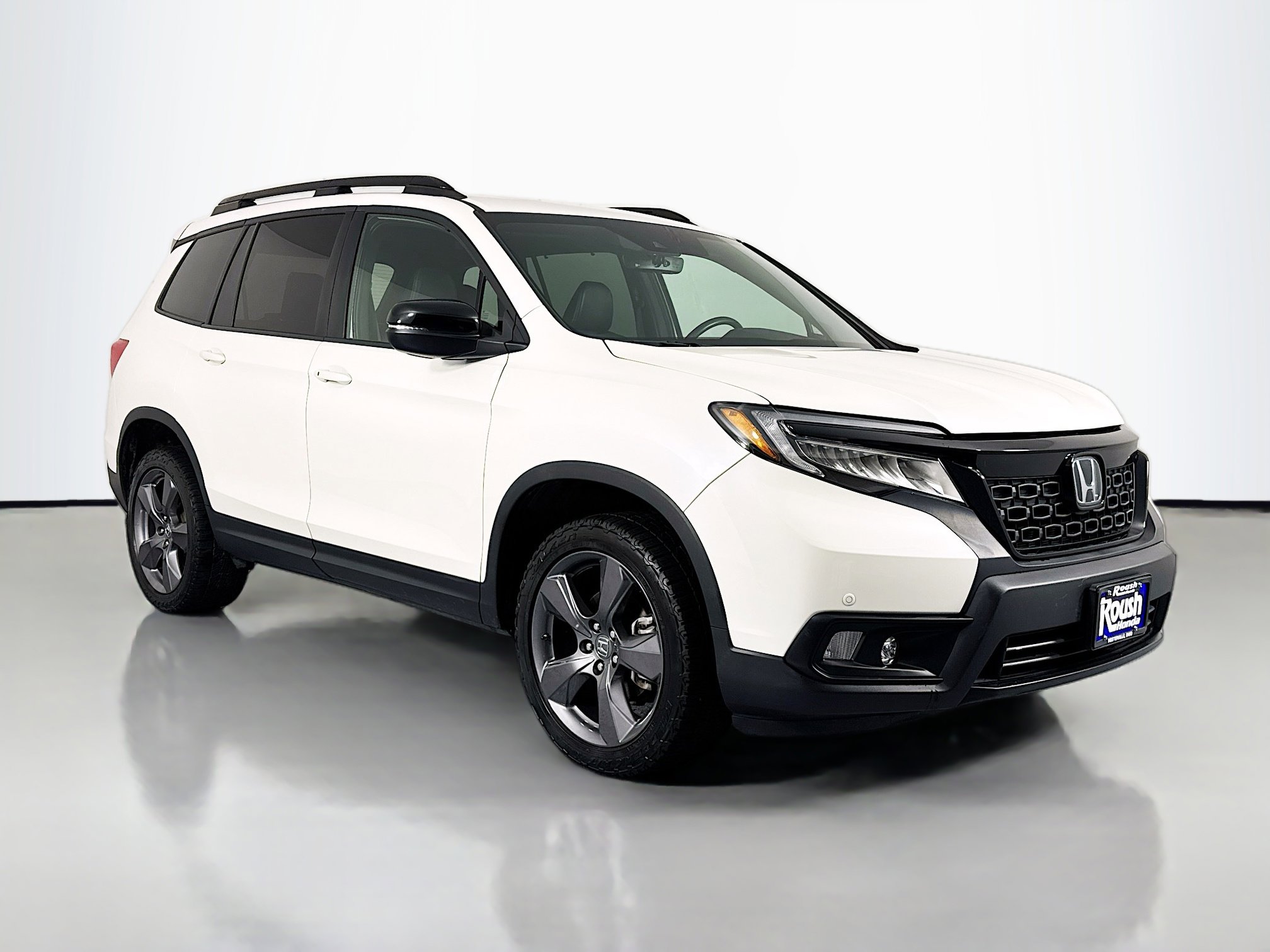 Certified 2019 Honda Passport Touring image 3