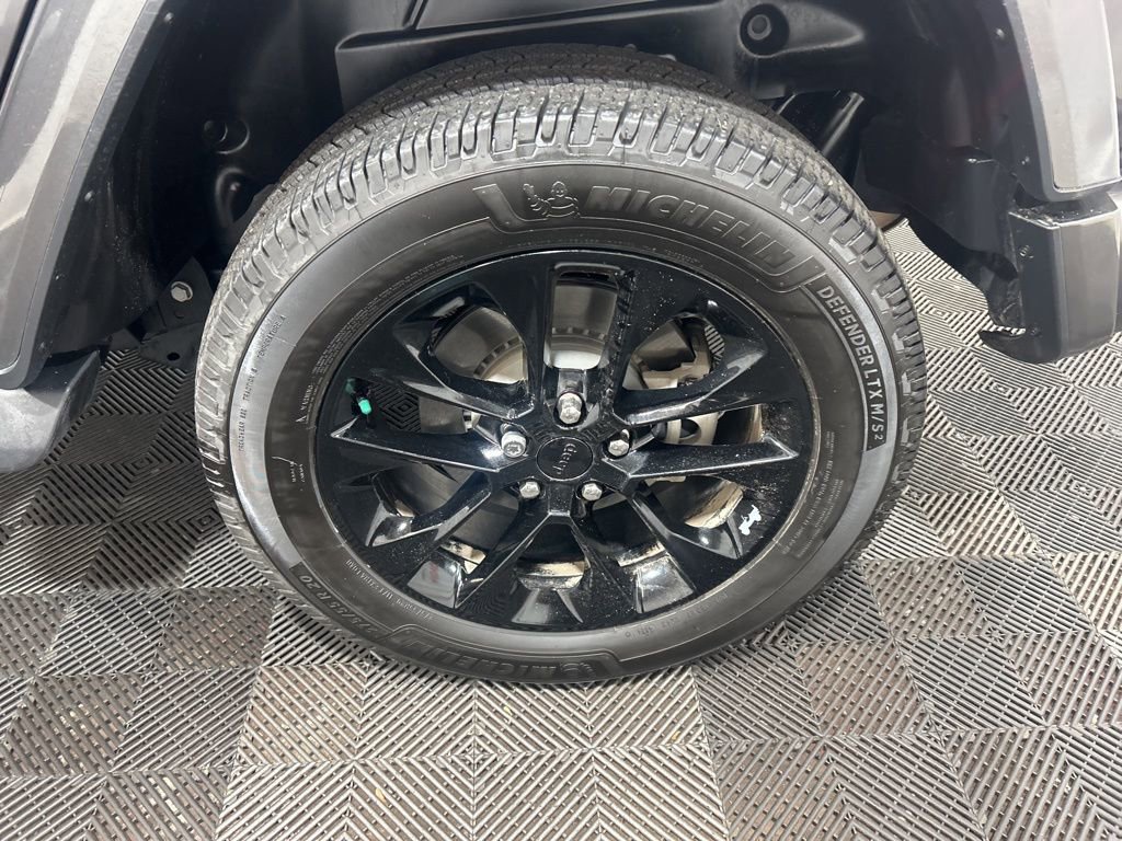 Used 2021 Jeep Wrangler Unlimited Sahara image 30