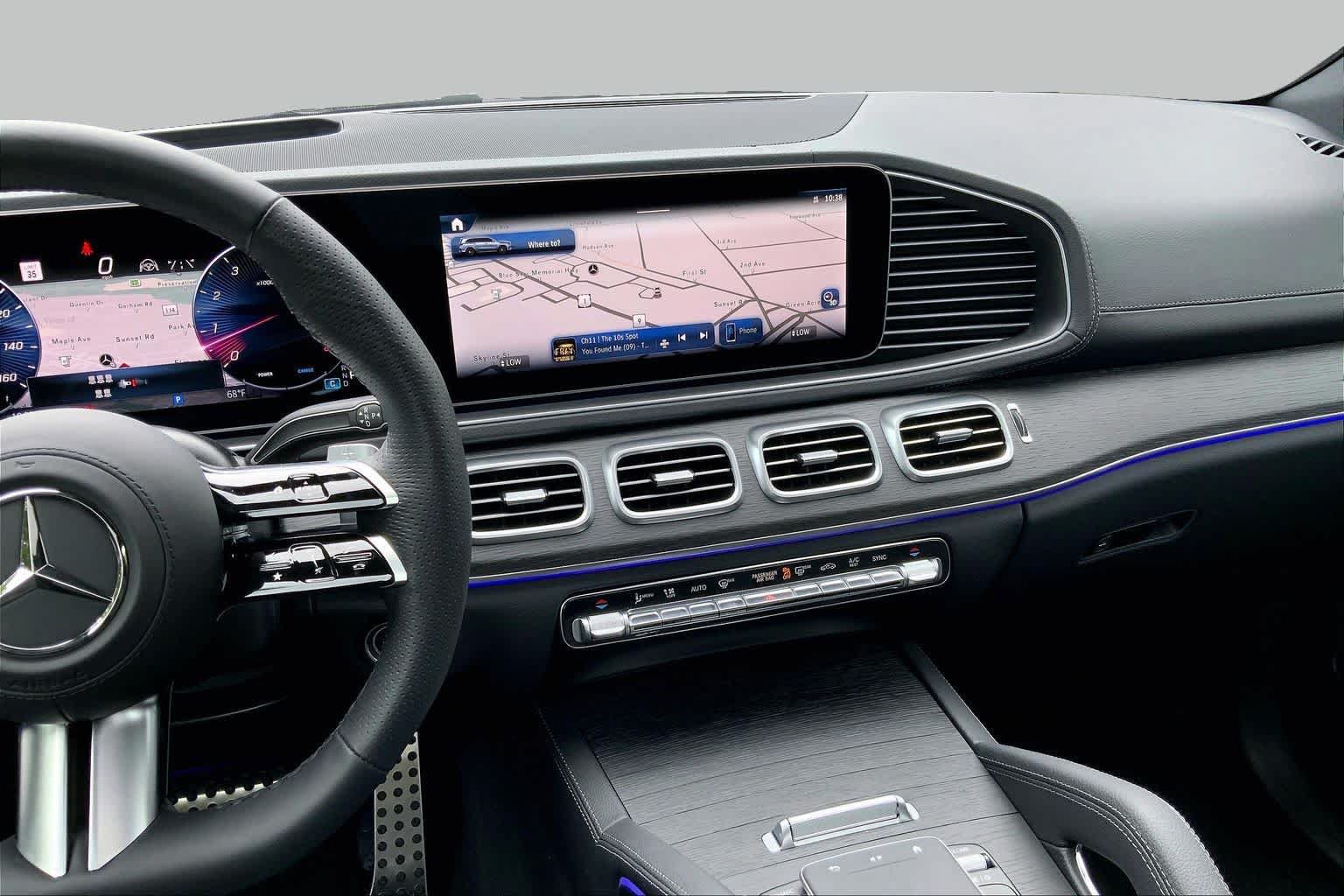 New 2026 Mercedes-Benz GLS 580 4MATIC image 6