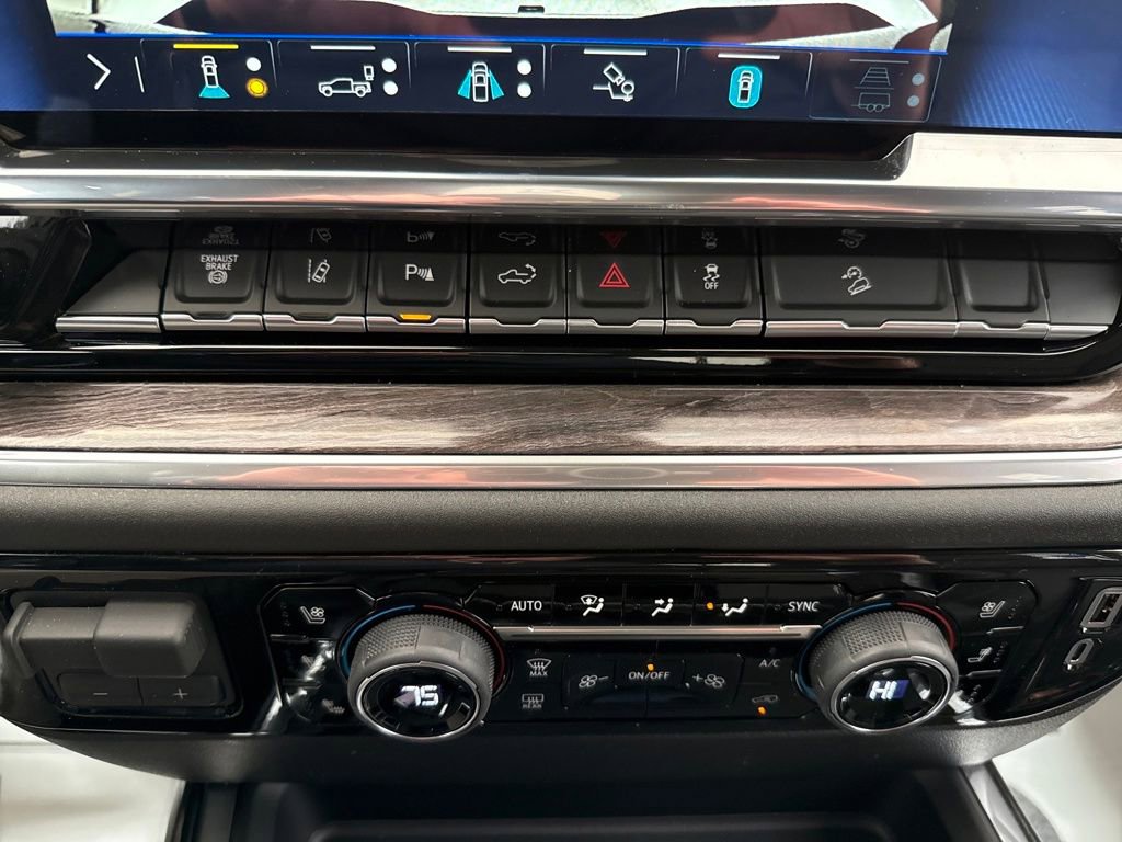 New 2026 Chevrolet Silverado 2500 LTZ w/ LTZ Convenience Package image 34