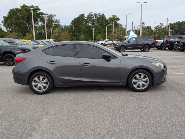 Used 2014 MAZDA MAZDA3 i SV FWD image 2