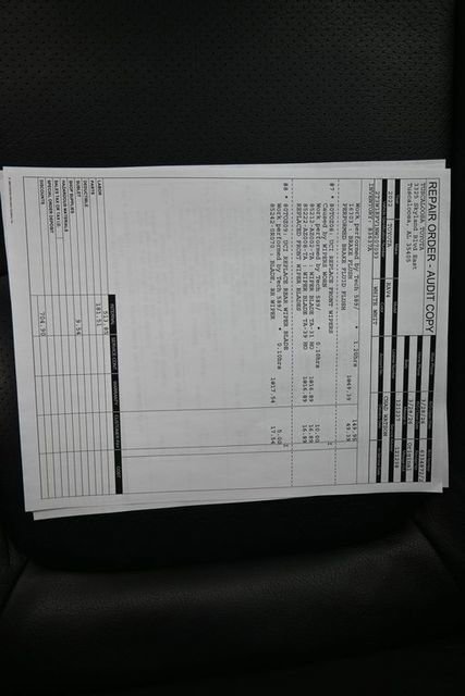 Used 2022 Toyota RAV4 XLE image 5