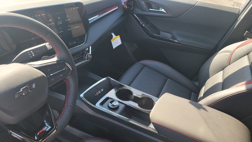 New 2026 Chevrolet Equinox RS image 23