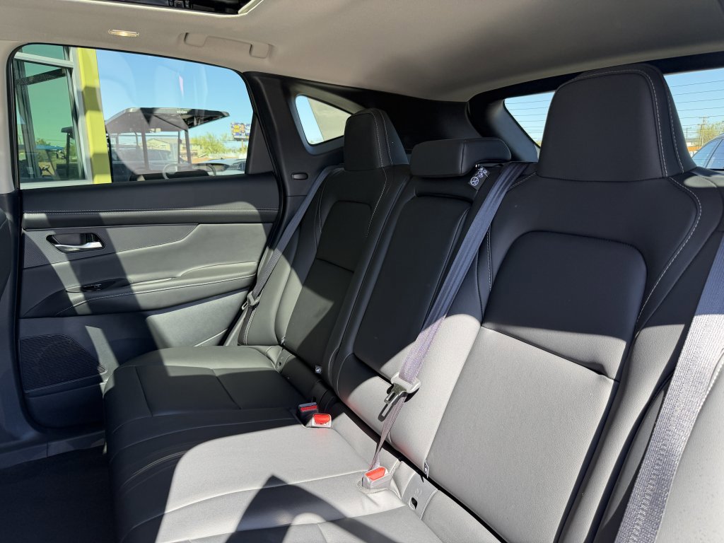 Used 2025 Nissan Murano SL image 34