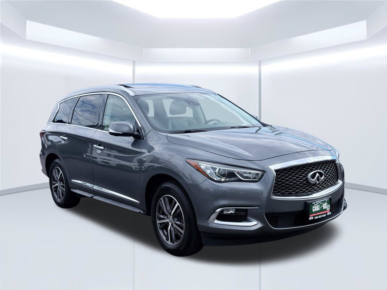 Used 2019 INFINITI QX60 Luxe w/ Essential Package AWD/4WD image 3