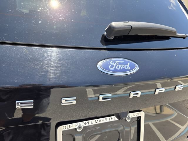 Used 2024 Ford Escape Active AWD/4WD image 30