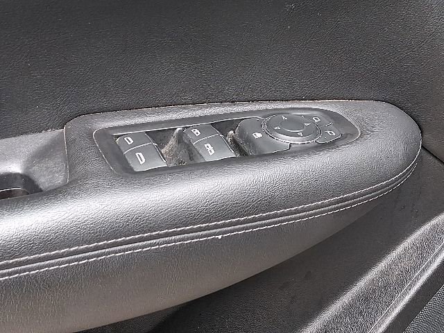 Used 2023 Cadillac XT5 Luxury FWD image 19