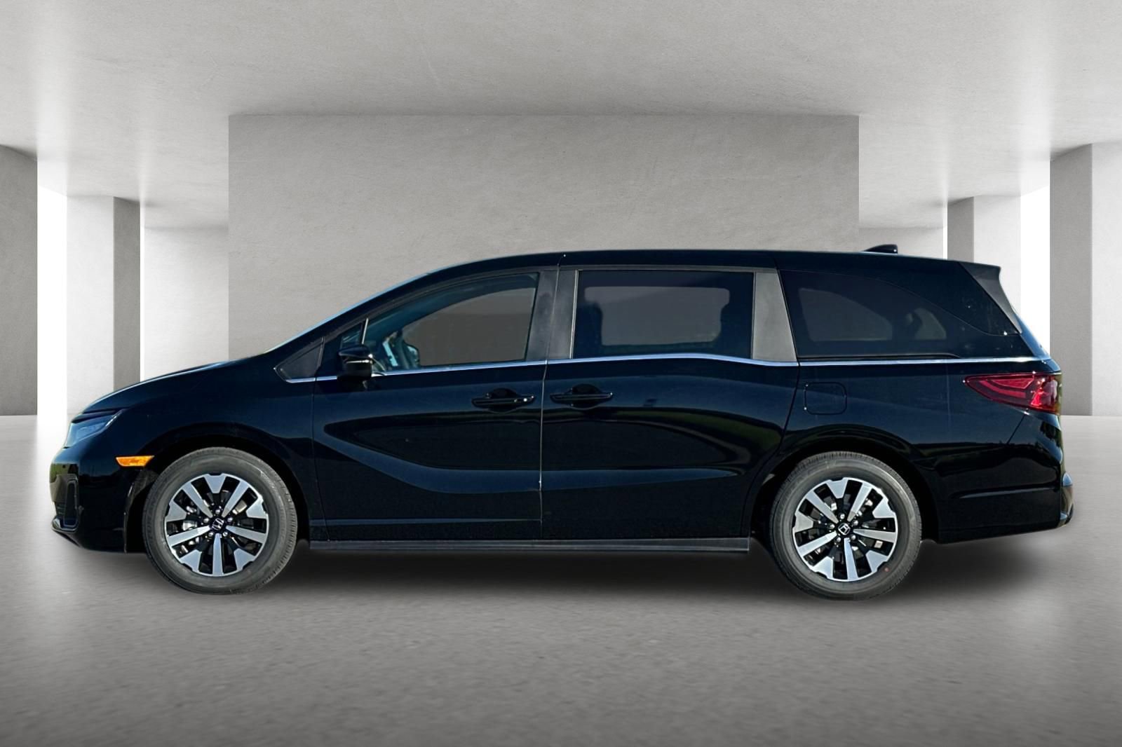 New 2026 Honda Odyssey EX-L image 7