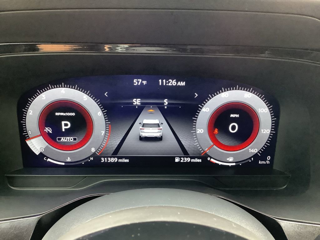 Used 2024 Nissan Pathfinder Platinum image 29