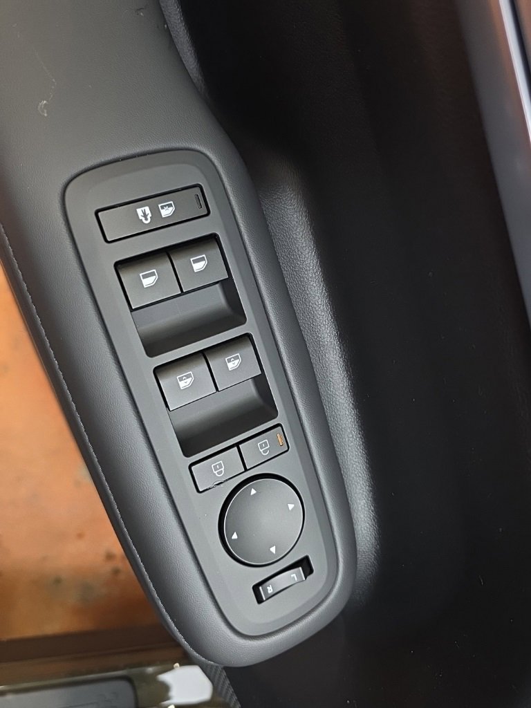 New 2026 Hyundai Santa Fe SEL image 24