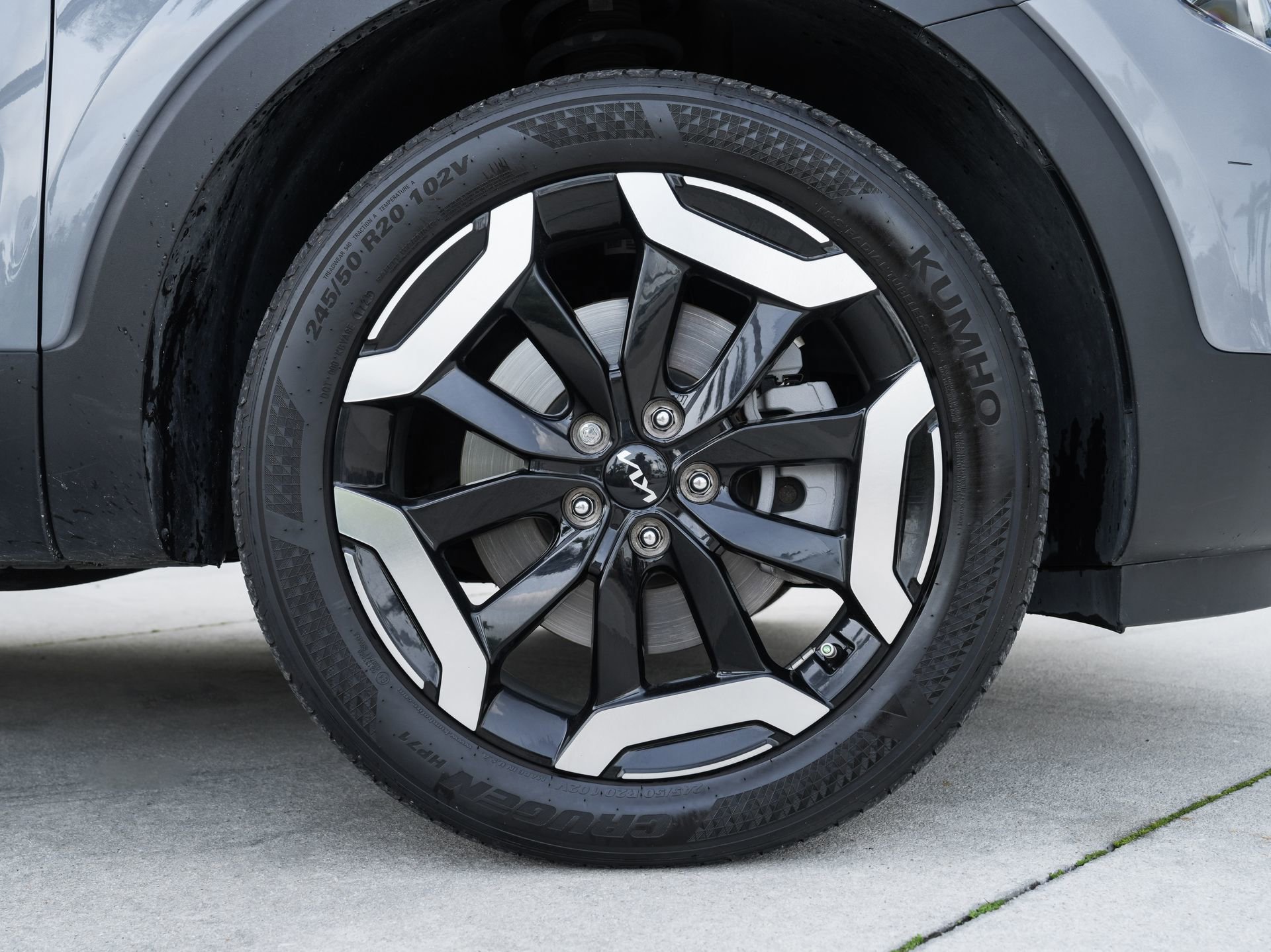 Used 2023 Kia Telluride S w/ S Sunroof Package FWD image 11