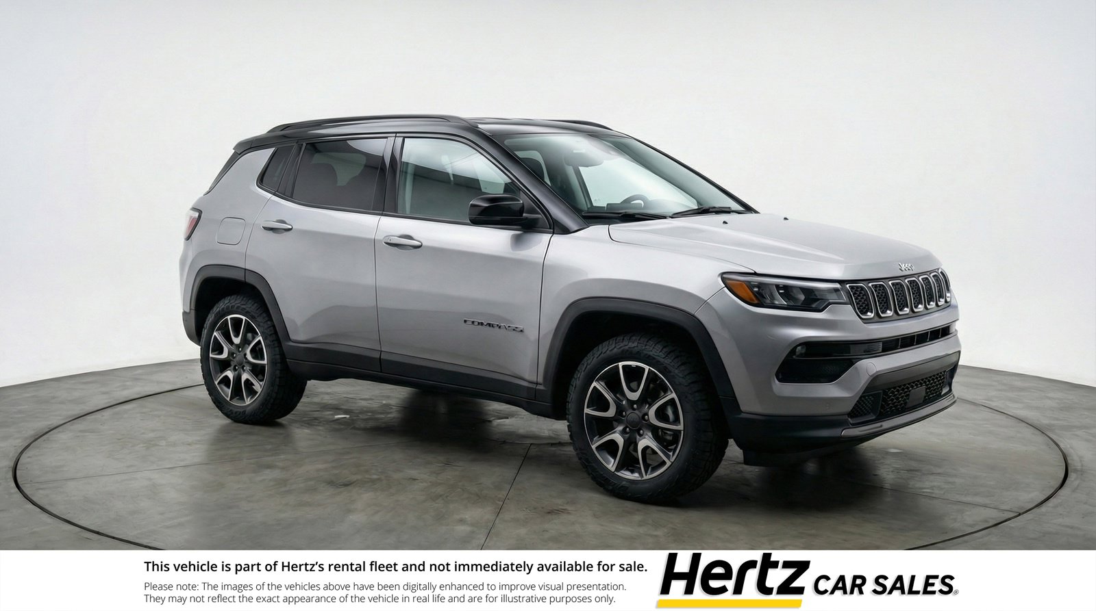 Used 2025 Jeep Compass Trailhawk AWD/4WD image 1