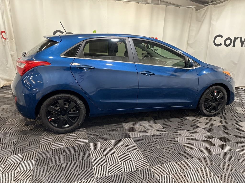 Used 2016 Hyundai Elantra GT image 11