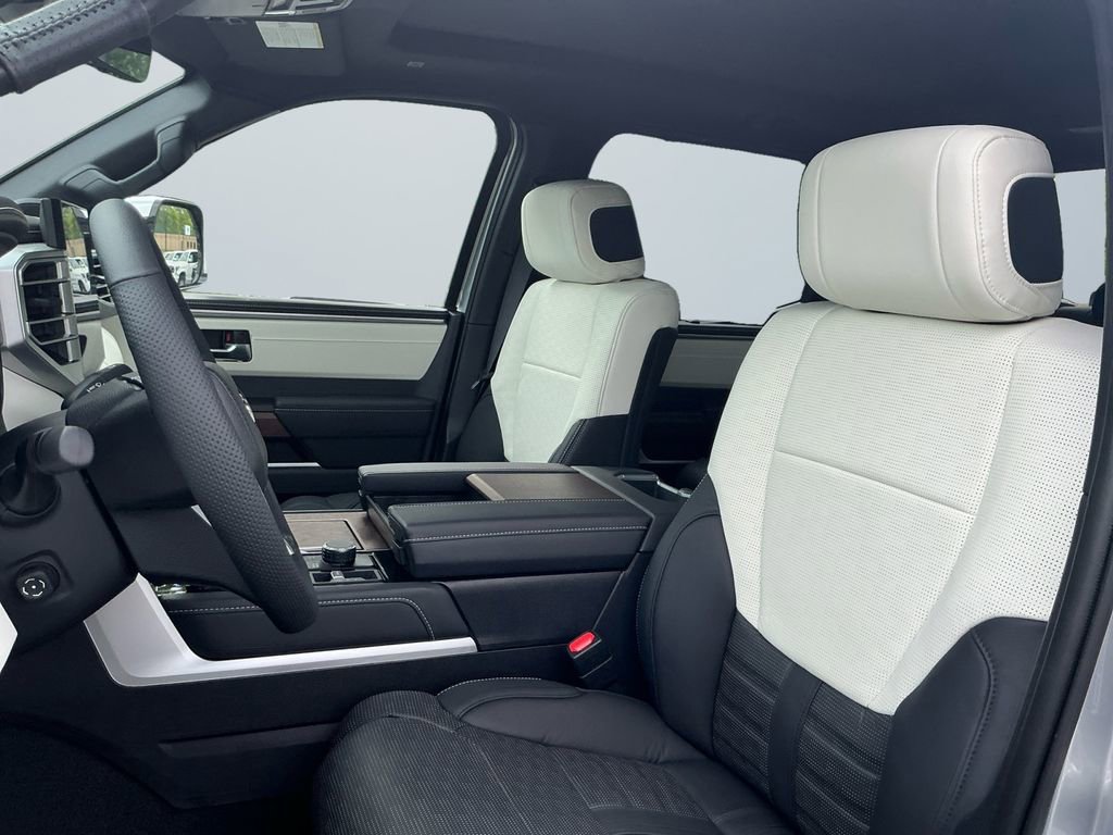 Used 2025 Toyota Tundra Capstone AWD/4WD image 9