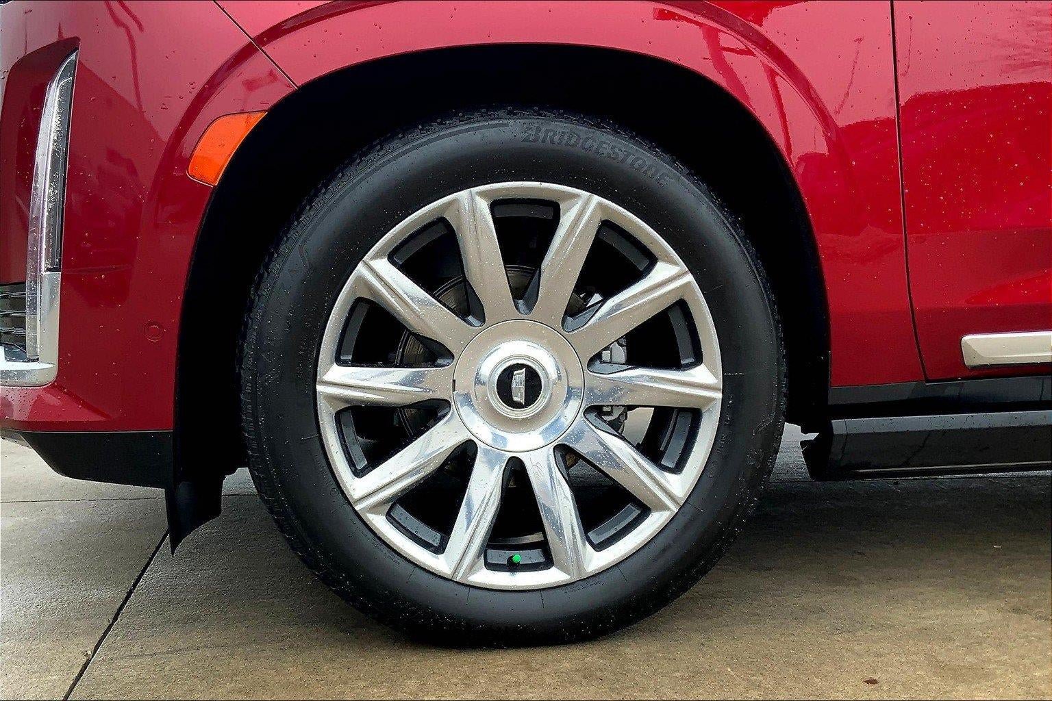 Used 2021 Cadillac Escalade Premium Luxury Platinum w/ Heavy-Duty Trailer Package AWD/4WD image 9