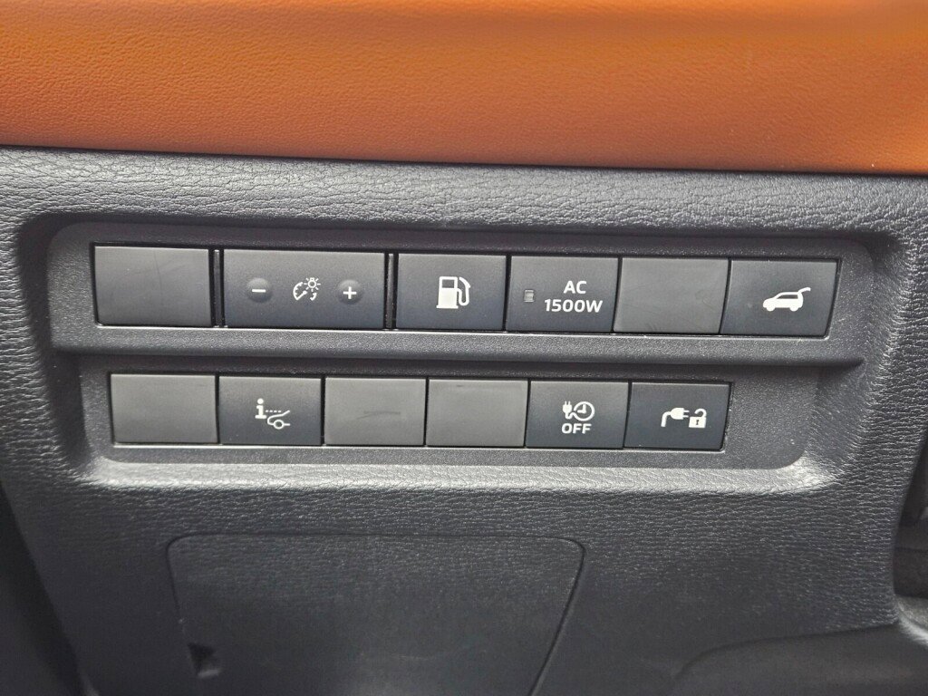 Used 2023 Mitsubishi Outlander SEL image 21