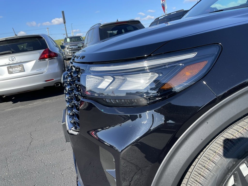 New 2026 Ford Explorer ST-Line w/ ST-Line Street Pack image 32