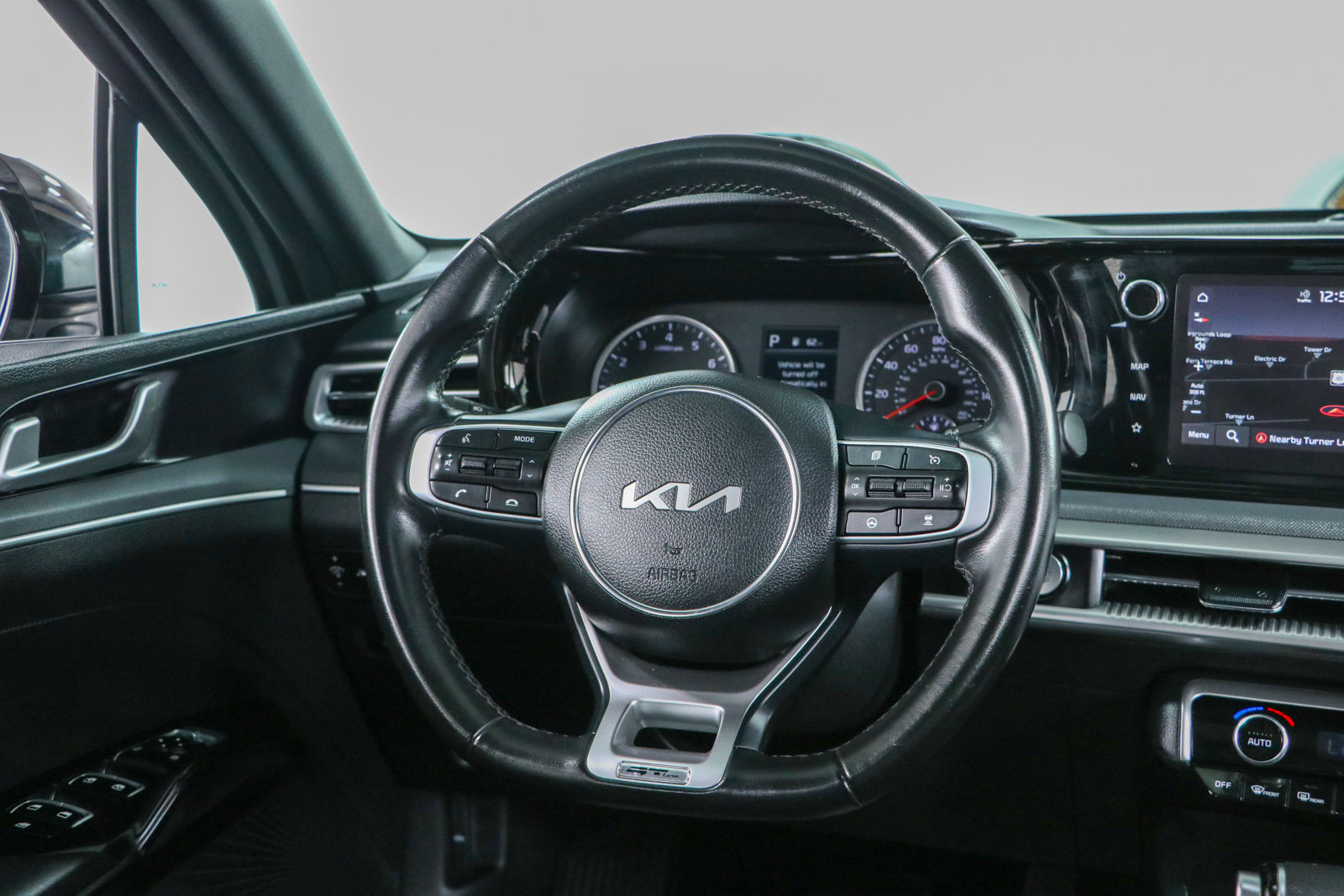 Used 2023 Kia K5 GT-Line FWD image 12