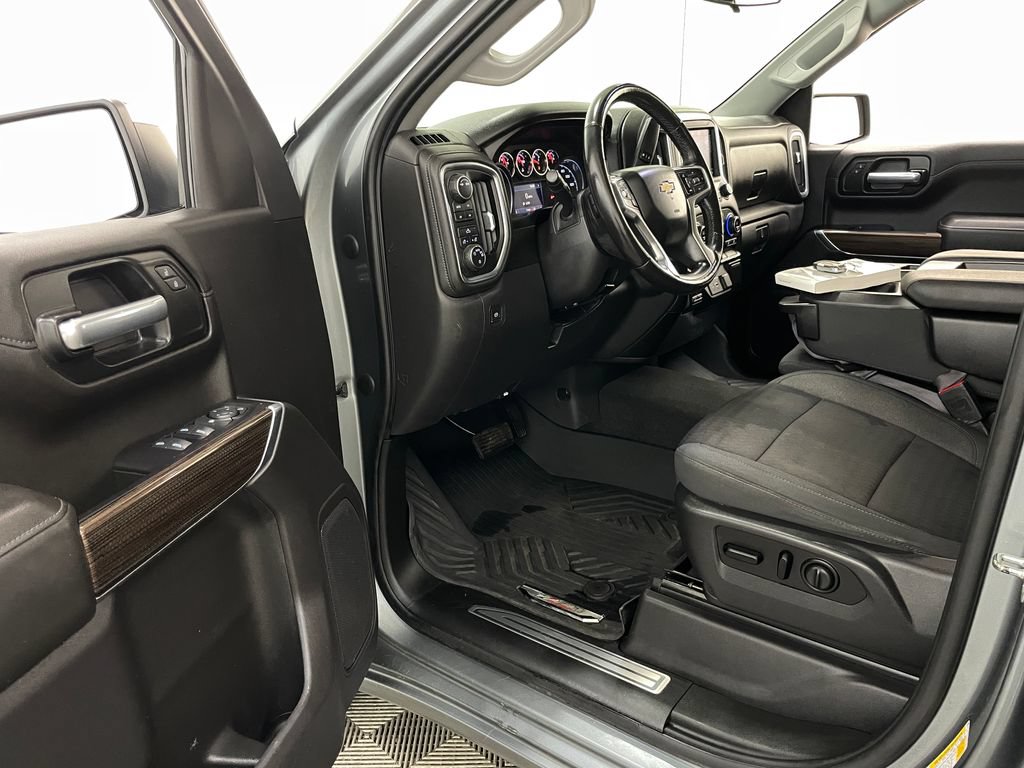 Certified 2021 Chevrolet Silverado 1500 LT AWD/4WD image 20