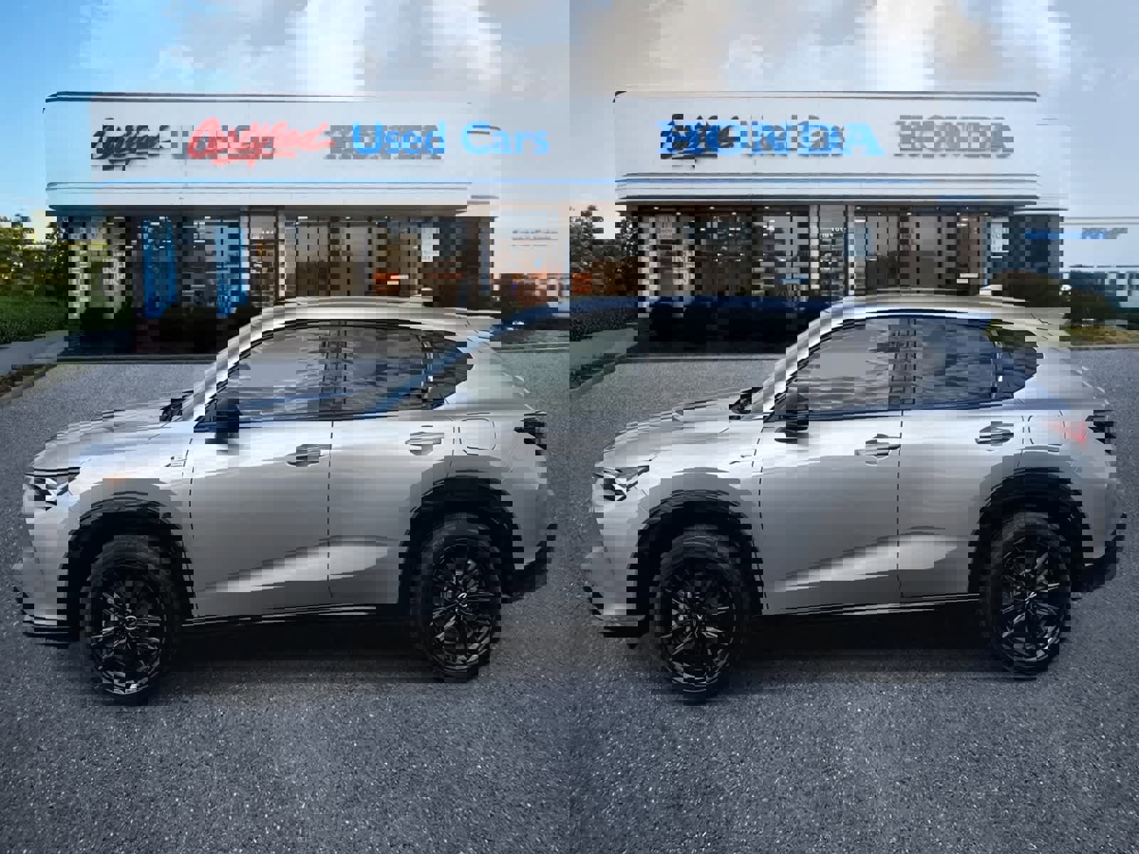 Used 2025 Acura ADX A-Spec image 2