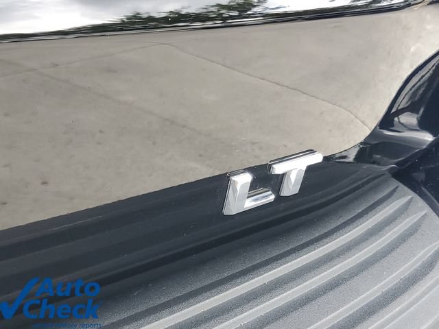 Used 2022 Chevrolet Tahoe LT w/ Luxury Package RWD image 9