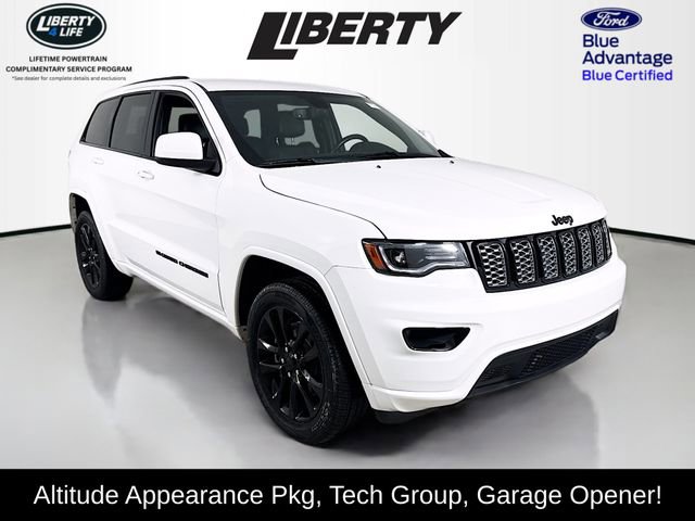 Used 2022 Jeep Grand Cherokee Laredo X image 1