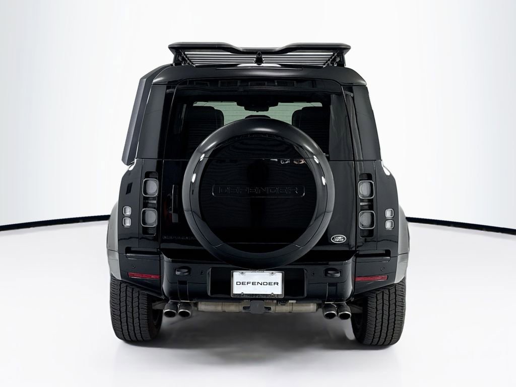 Used 2022 Land Rover Defender 110 V8 AWD/4WD image 6