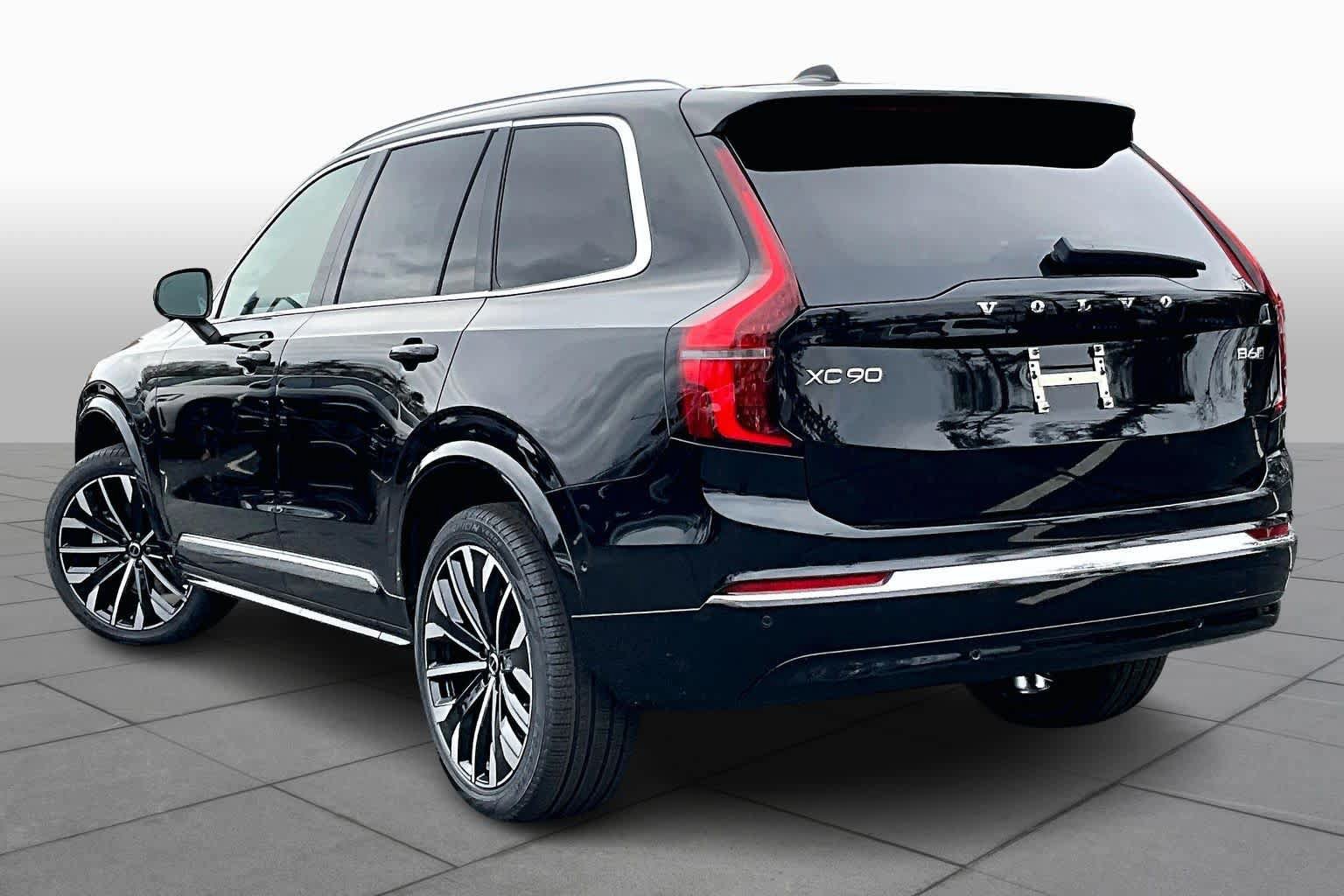 New 2026 Volvo XC90 B6 Ultra w/ Protection Package AWD/4WD image 3